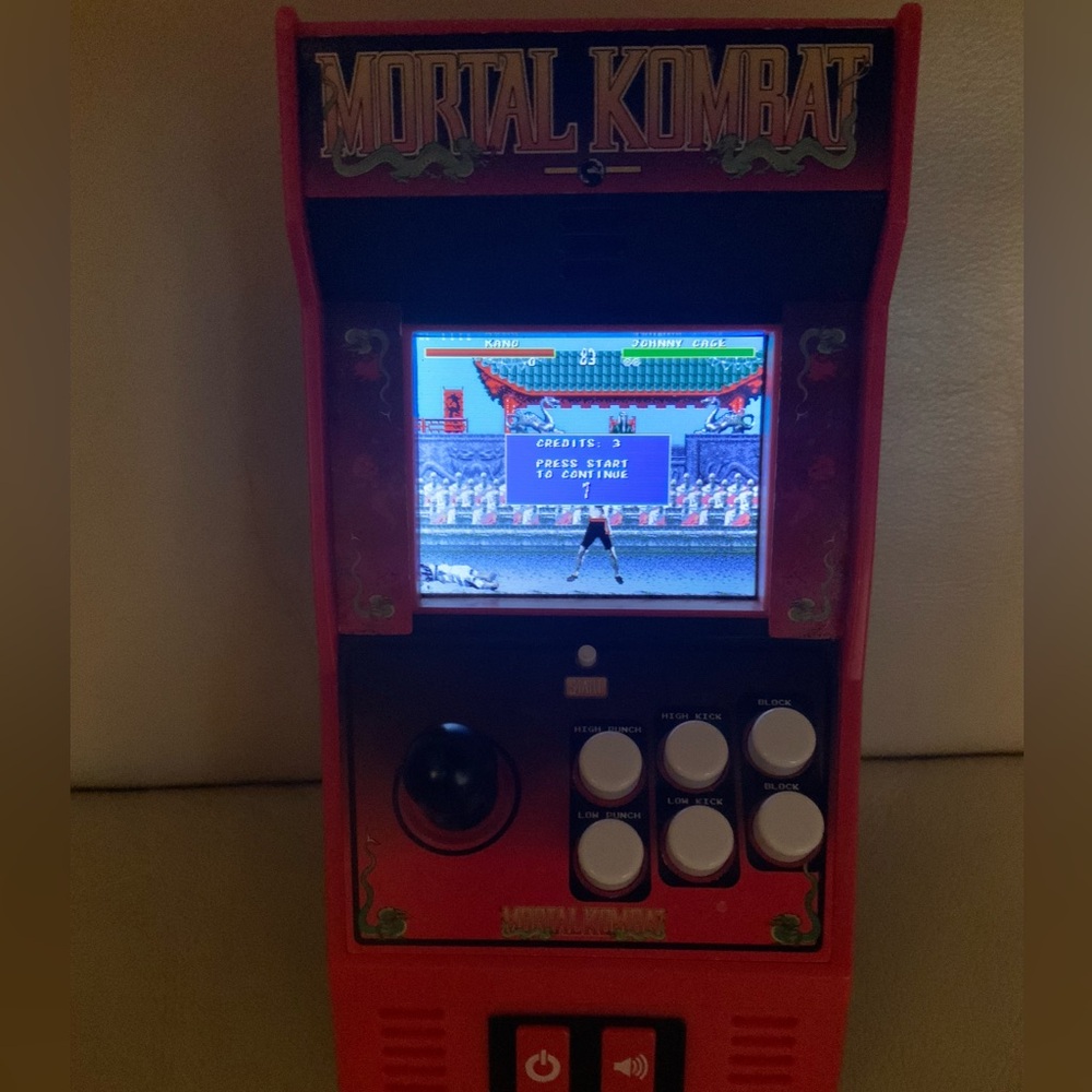 Mortal Kombat Classic Mini Arcade Game Console Midway 09626 Tested Works - Picture 8 of 8